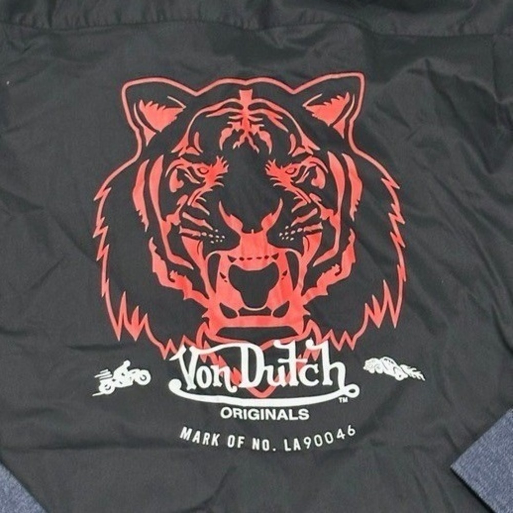 Von Dutch Men Button Down Shirt 2XL Black Tiger Graphic Y2K Denim Cuffs NWOT - Picture 4 of 9